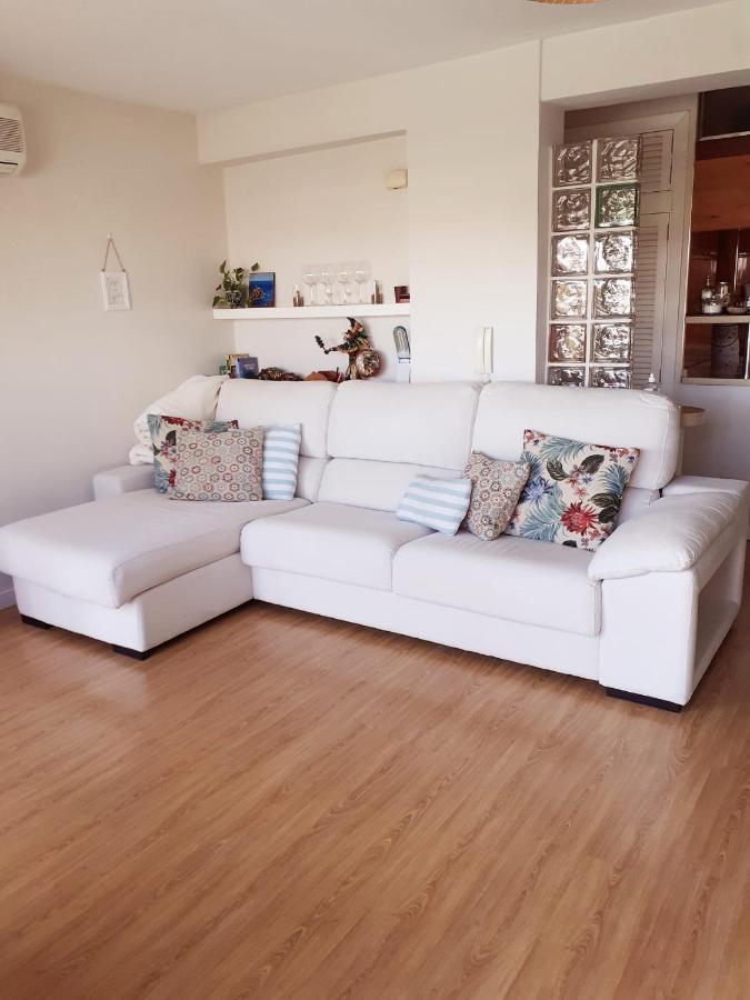 Apartamento Con Vistas Al Rio Guadalquivir En Triana, Sevilla Luaran gambar